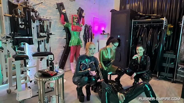 Fuck hole and living toilet for the mistresses