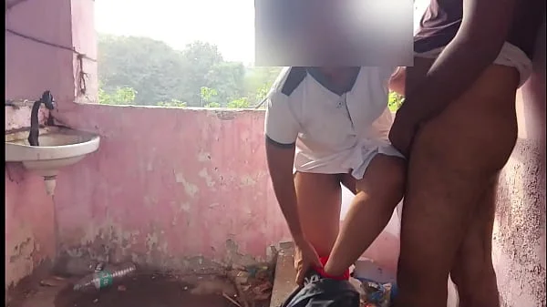 देसी कॉलेज गर्ल ट्यूशन से निकल के अपने टीचर के साथ किया गंदा काम
