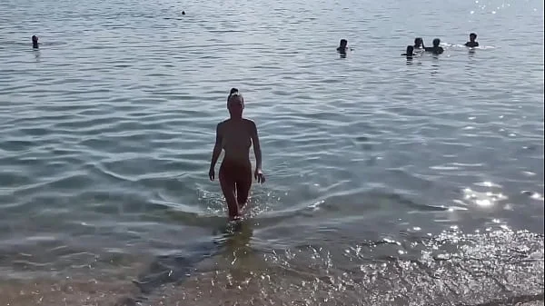 Naked Monika Fox Swims In The Sea And Walks Along The Beach On A Public Beach In Barcelona