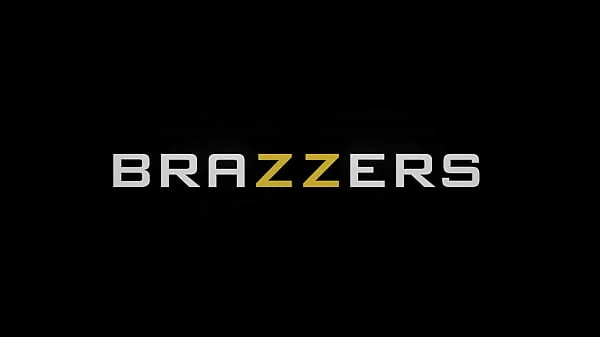 Step Family Summer Vacation: Part 1.Cherie Deville / Brazzers  / stream full from www.zzfull.com/vous