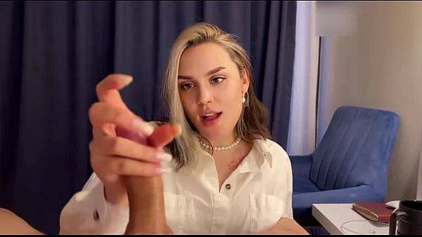 Handjob from the best stepmom in the world