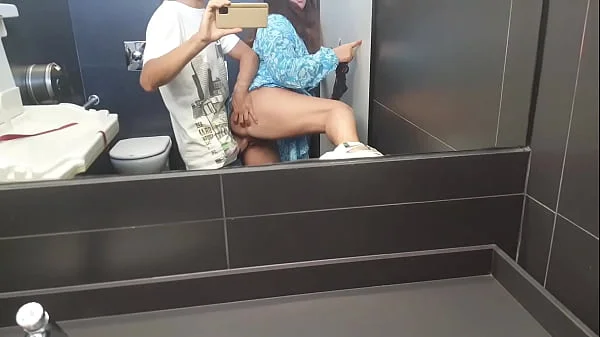 Stepmom was Fucked in the Toilet of the Shopping Center