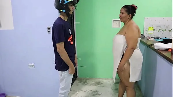follando con el delivery para le mamo su verga a desconocido