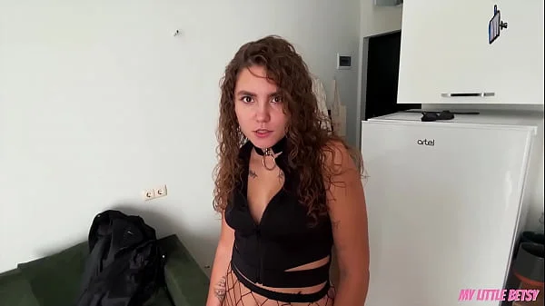 A Man Called an Elite Slut to Have Fun, And His Wife Came, What a Twist!