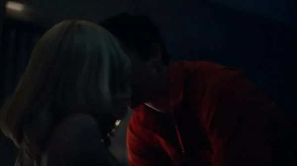 Sydney Sweeney all nude scenes in Euphoria