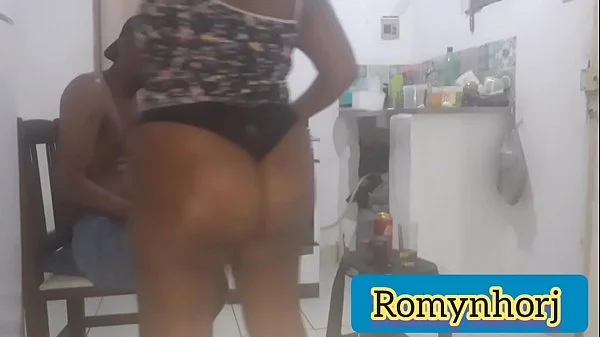 NA CASA DA MINHA NAMORADA ELA FAZENDO O JANTAR EU QUERENDO COMER A SOBREMESA PRIMEIRO, FUI PARAR NA CAMA DELA EM SEGUIDA /VIDEO COMPLETO NO RED/ BASTIDORES DO ROMYNHORJ
