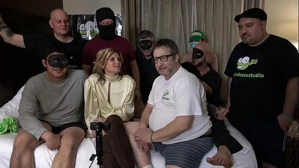 MRS DAWSON BEFORE HER GANGBANG GOING OVER WHAT THE GUYS ARE ALLOWED TO DO