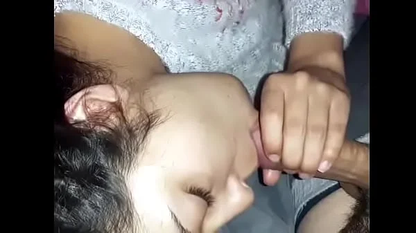 I SWALLOW ALL THE ACCUMULATED MILK OF MY HUSBAND - I SHOW THE TONGUE WITH SEMEN