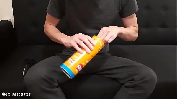 Prank with the Pringles can or how to Trick (fool) your Girlfriend. Step by Step Guide (instruction)