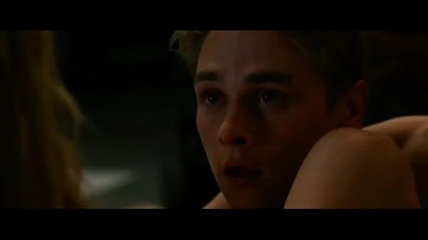 Sydney Sweeney - The Voyeurs (2021)