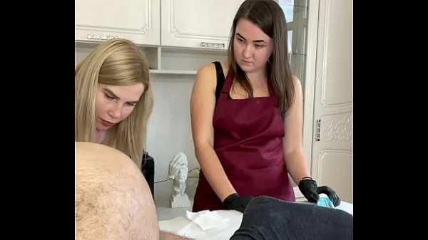 During a shaving lesson, a client Cumshot on my student