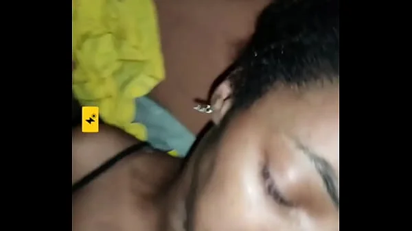 Ebony teen screaming from 12inch