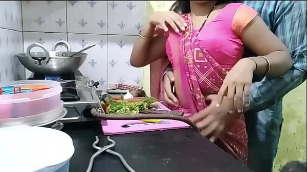 गाव की गवार लड़कि ने अच्छे साडी पहनकर बॉस से चुदाई की मुंबई आशु