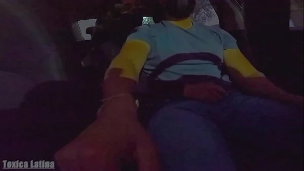 UBER AMIGA CLIENTA! SE PONE MUY CALIENTE, ME LA CHUPA Y SE SIENTA EN MI VERGA HASTA LLEGAR AL ORGASMO