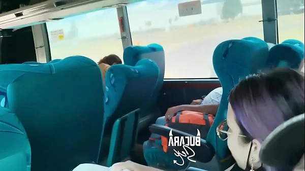 Follando en un bus de copetran con desconocido que pago mi pasaje