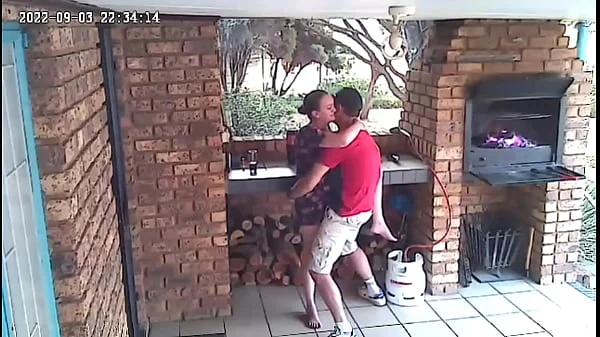 Spy camera : couple caught fucking on the porch of the nature reserve