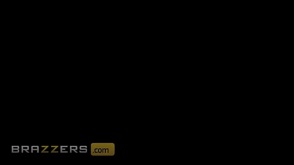 (Jordy Love) Is Desperate For Sex Cheats On Her Bf With Her Nerd Roommate (Lil D) - Brazzers